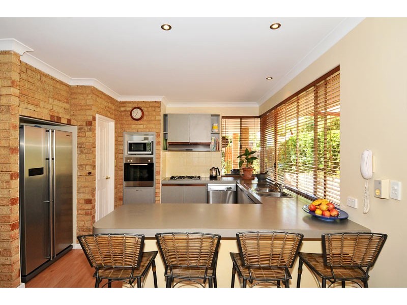 12 Seawind Drive, Silver Sands WA 6210