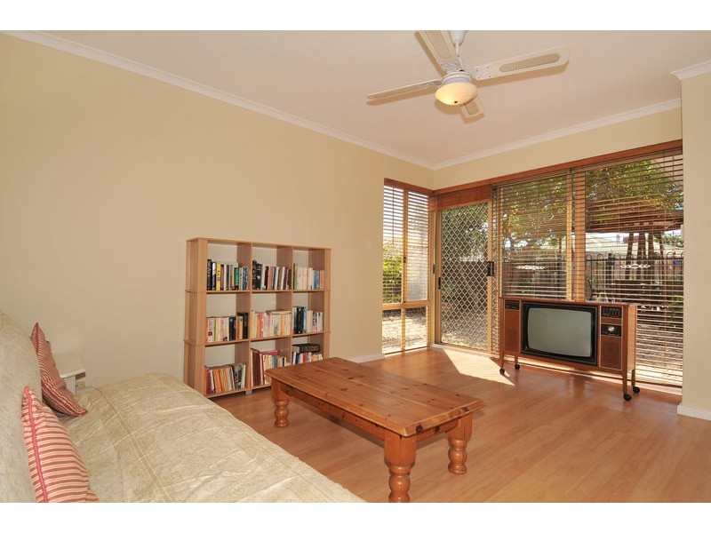 12 Seawind Drive, Silver Sands WA 6210