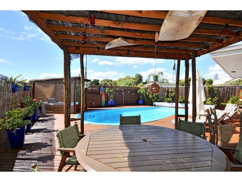 12 Seawind Drive, Silver Sands WA 6210
