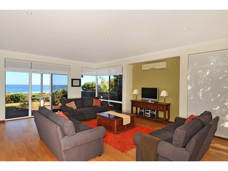 12 Hideaway Cove, Halls Head WA 6210