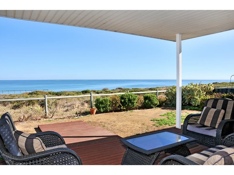 12 Hideaway Cove, Halls Head WA 6210