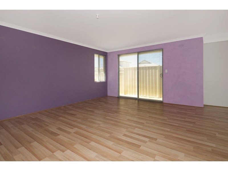 35 Dowerin Circuit, Lakelands WA 6180