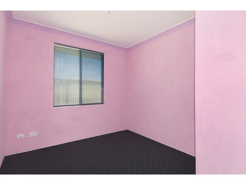 35 Dowerin Circuit, Lakelands WA 6180