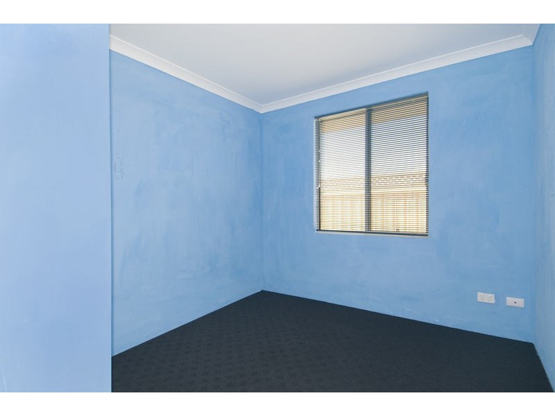 35 Dowerin Circuit, Lakelands WA 6180