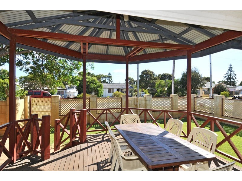 11 Serena Street, Falcon WA 6210