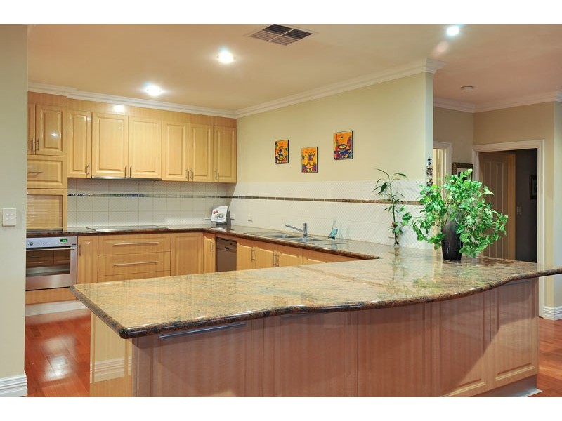 1 Ragamuffin Point, Halls Head WA 6210