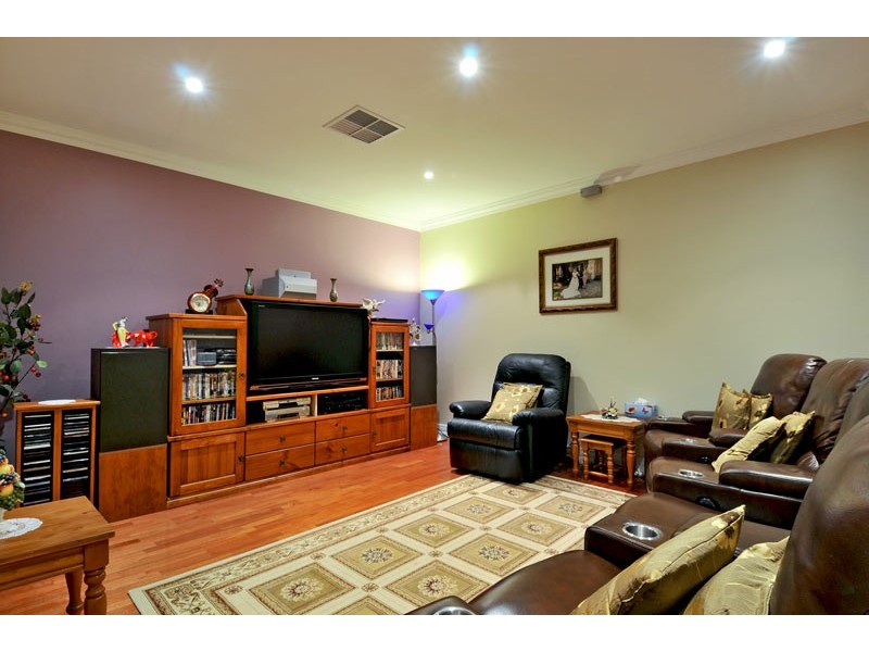 1 Ragamuffin Point, Halls Head WA 6210