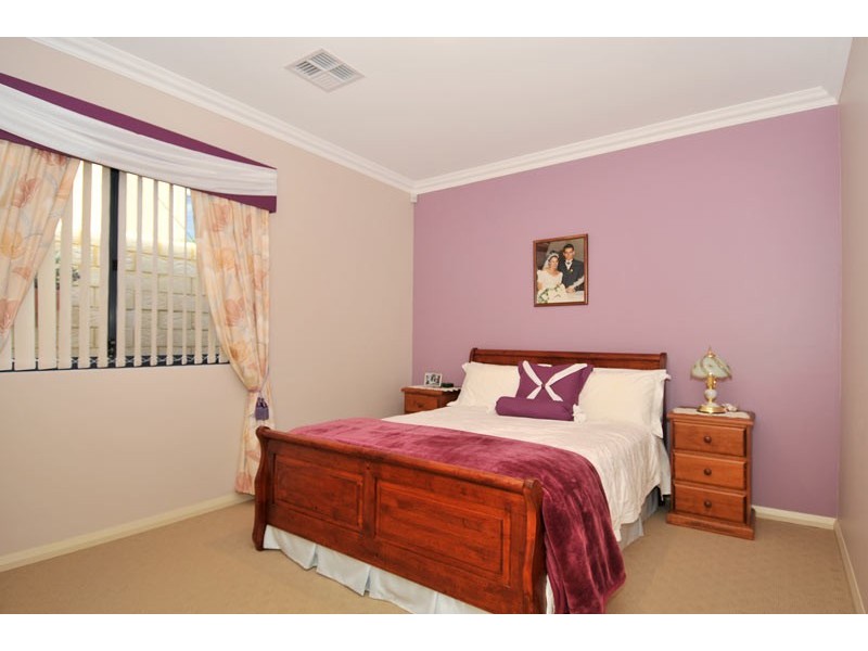 1 Ragamuffin Point, Halls Head WA 6210