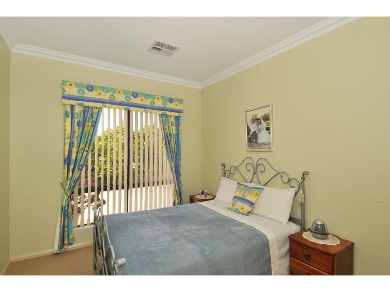 1 Ragamuffin Point, Halls Head WA 6210