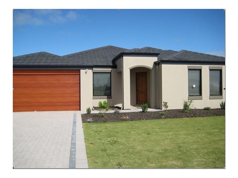 5 Lea Wynd, Lakelands WA 6180