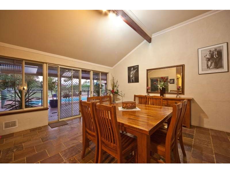 84 Victoria Circle, Greenfields WA 6210