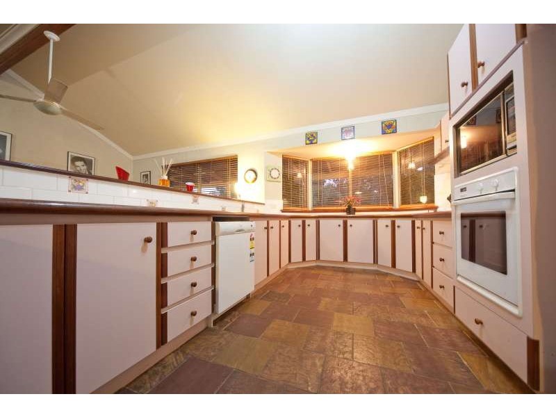84 Victoria Circle, Greenfields WA 6210