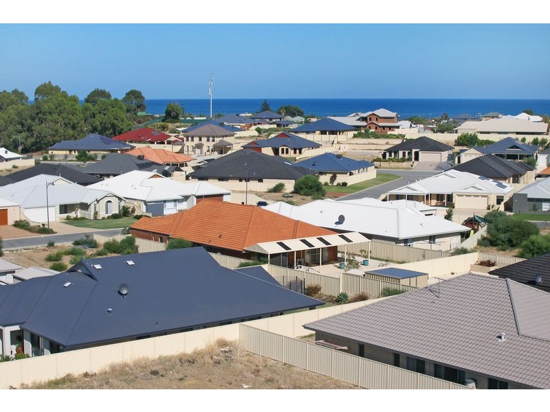 1 Anglesea Way, Madora Bay WA 6210