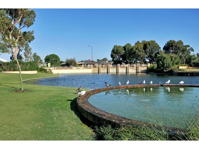 20 Brackenridge Ramble, Meadow Springs WA 6210