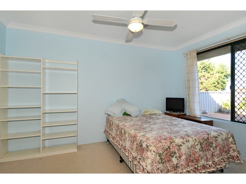 9 Pepperwood Rise, Halls Head WA 6210