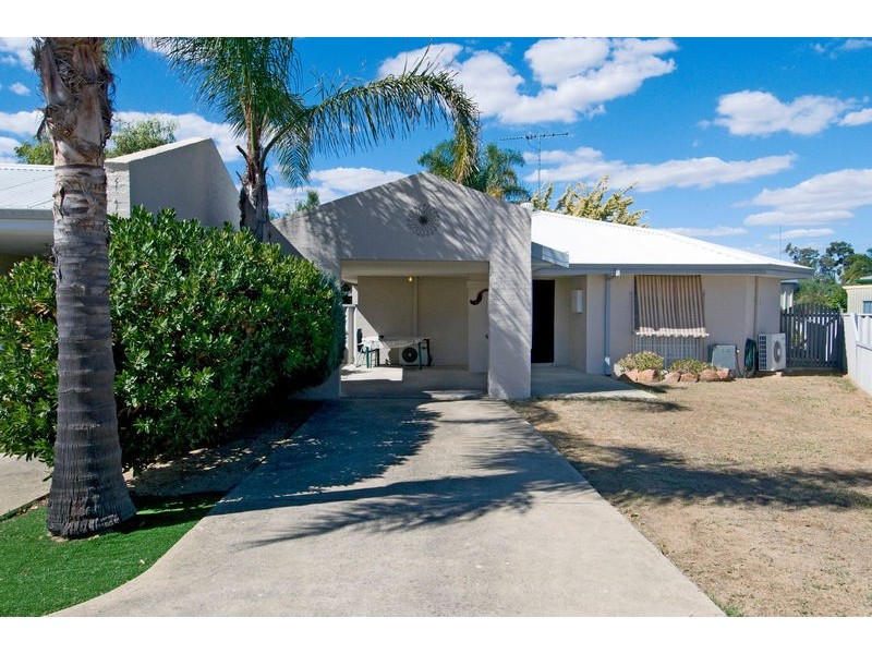 2/5 Falstaff Close, Greenfields WA 6210