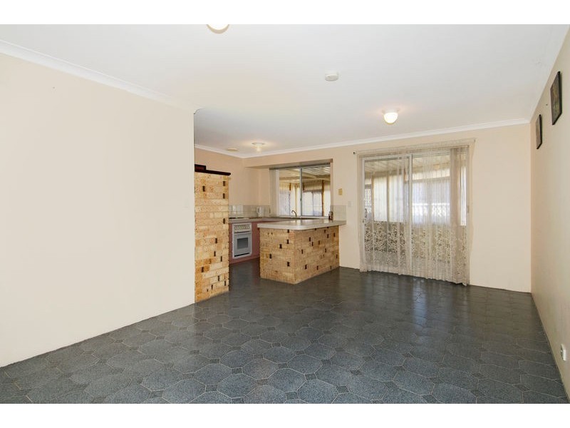 2/5 Falstaff Close, Greenfields WA 6210