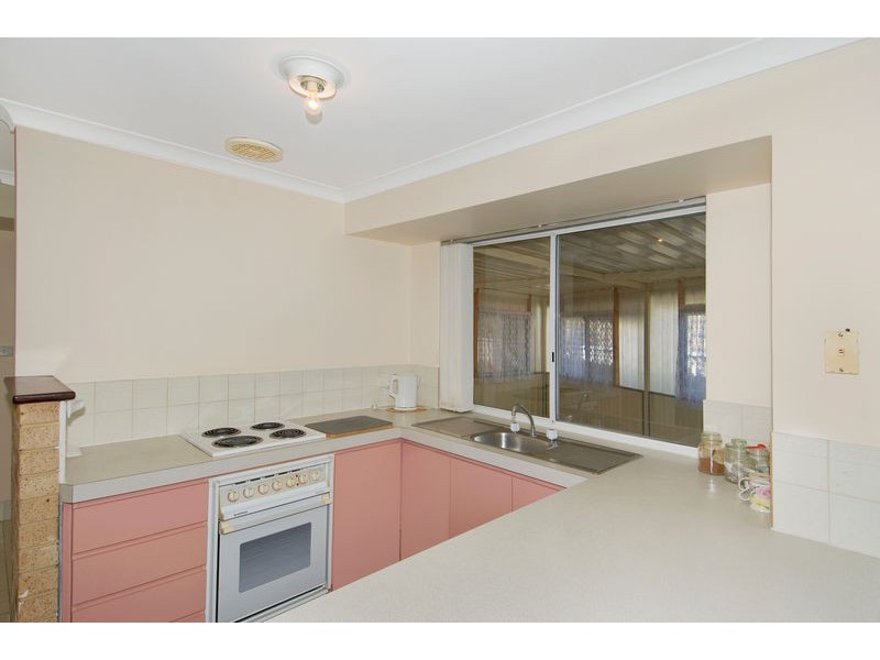 2/5 Falstaff Close, Greenfields WA 6210