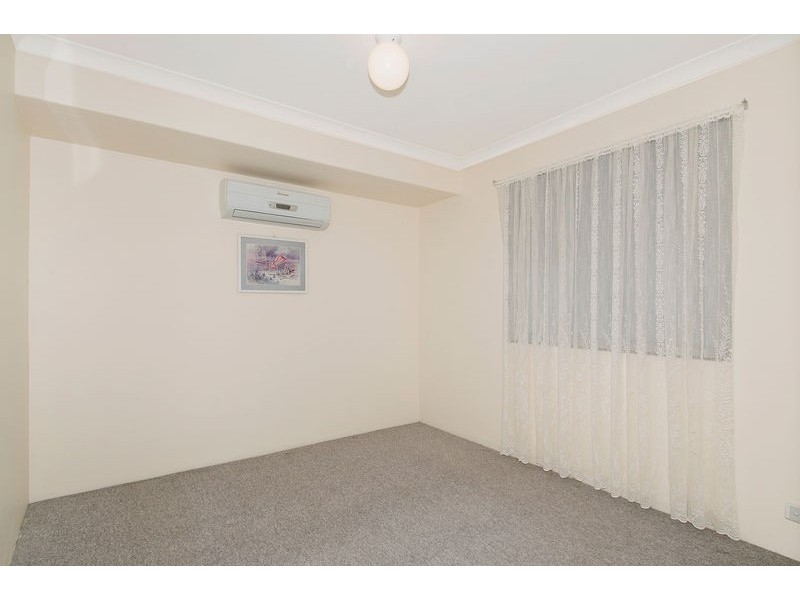 2/5 Falstaff Close, Greenfields WA 6210