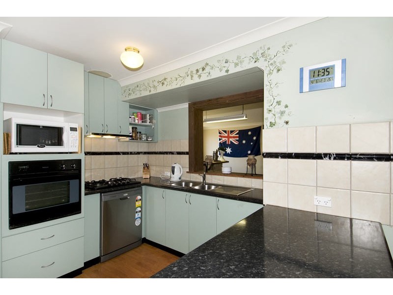 11 Esprit Parkway, Greenfields WA 6210