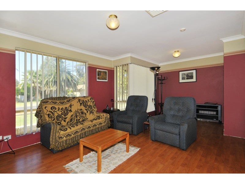 11 Esprit Parkway, Greenfields WA 6210