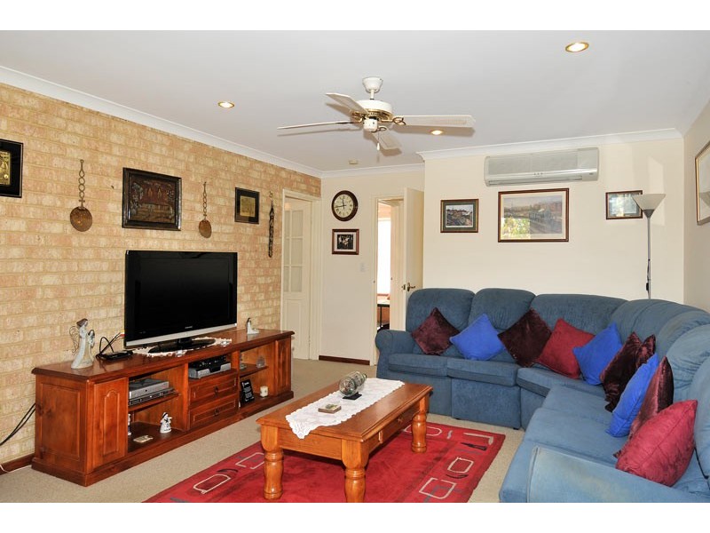 14 Bentley Street, Singleton WA 6175