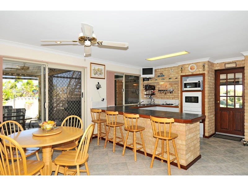 14 Bentley Street, Singleton WA 6175