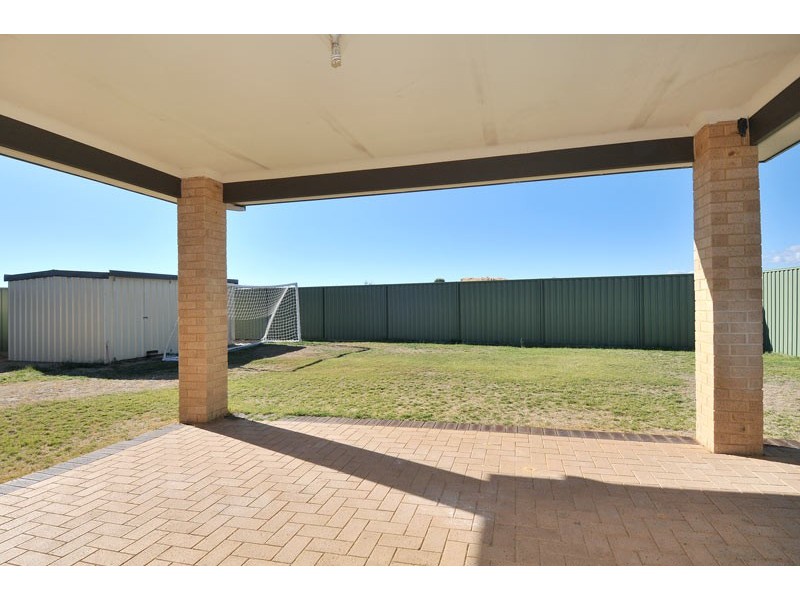 43 Jolly Rambler Bvd, Ravenswood WA 6208