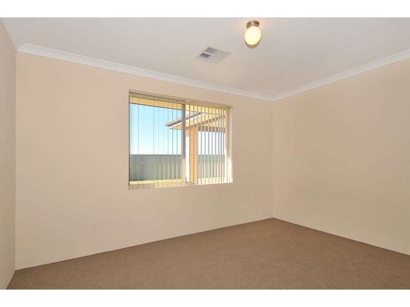 43 Jolly Rambler Bvd, Ravenswood WA 6208