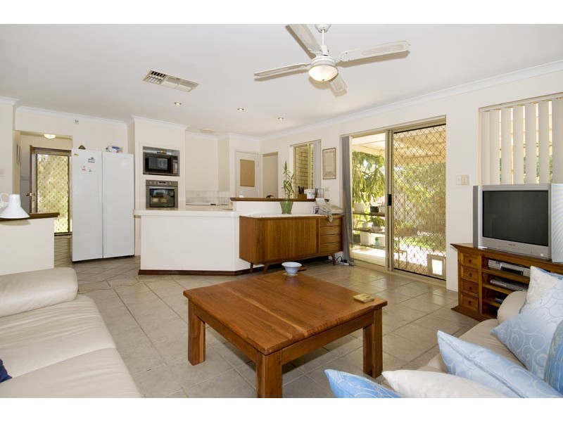 1/4 Kurdal Road, Old Coodanup, Coodanup WA 6210