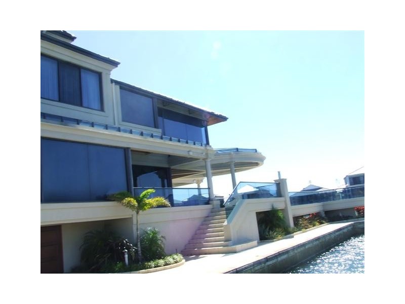 51 Aztec Island Retreat, Halls Head WA 6210