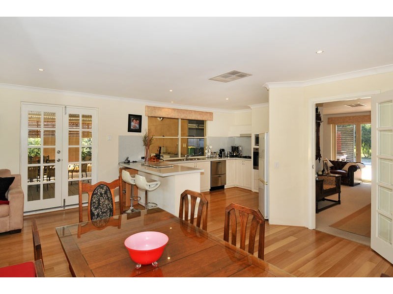 52 Mclarty Road, Halls Head WA 6210