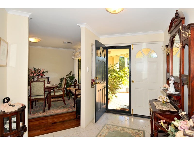 82 Peaceful Waters Drive, Barragup WA 6209