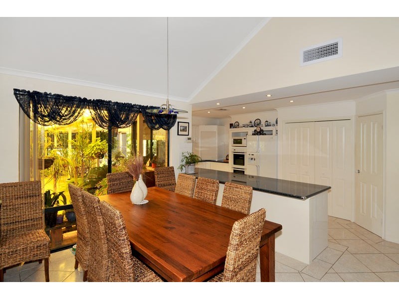 82 Peaceful Waters Drive, Barragup WA 6209