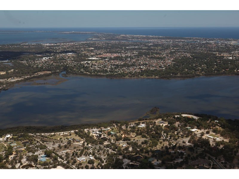 82 Peaceful Waters Drive, Barragup WA 6209