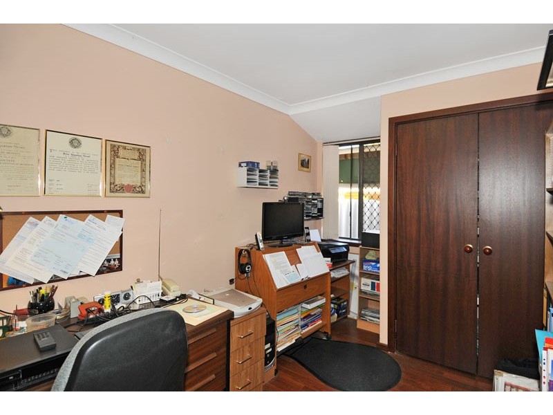 18 Elmore Way, Dudley Park WA 6210