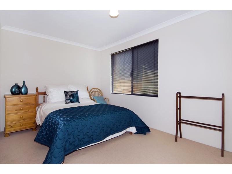 63 Baloo Crescent, Wannanup WA 6210