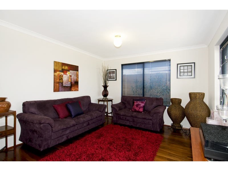 63 Baloo Crescent, Wannanup WA 6210