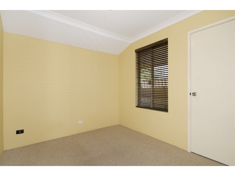 12 Eildon Place, Falcon WA 6210