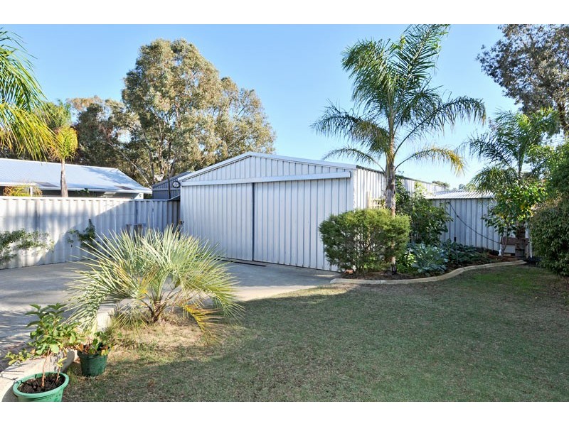 31 Deering Drive, North Yunderup WA 6208