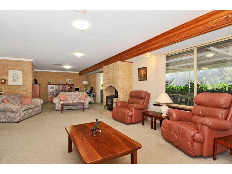 75 Mulga Drive, Parklands WA 6180