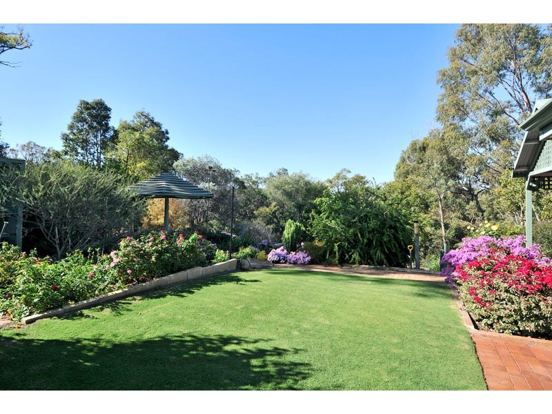 75 Mulga Drive, Parklands WA 6180