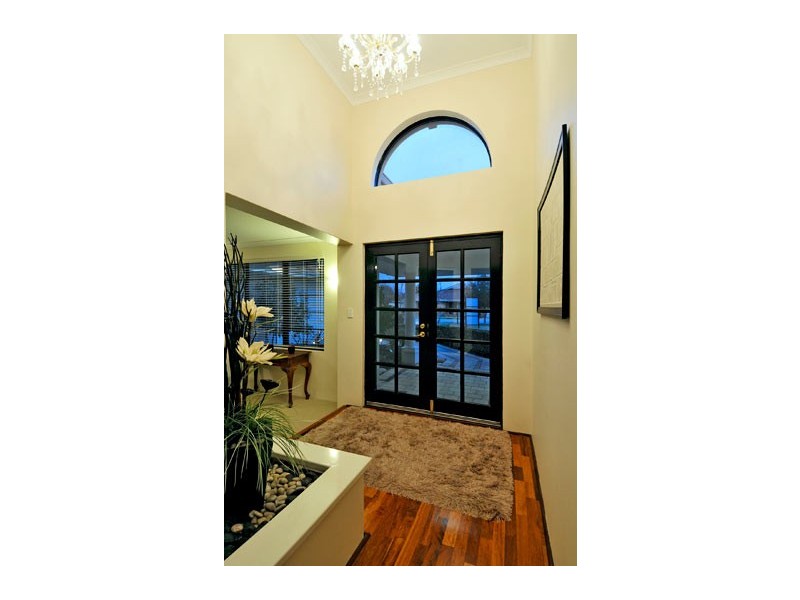 129 Midsummer Circle, Pinjarra WA 6208