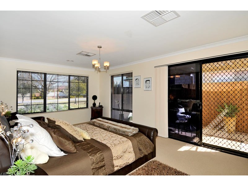 129 Midsummer Circle, Pinjarra WA 6208