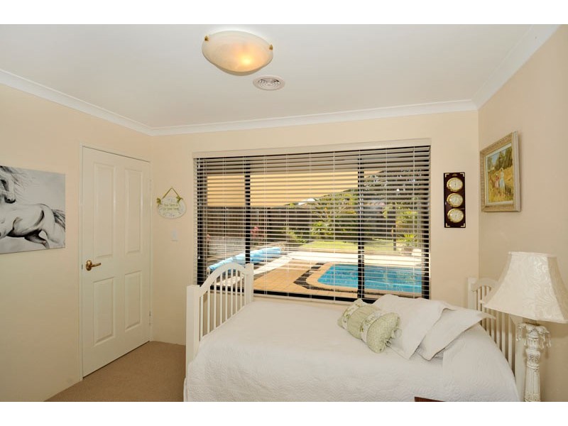 129 Midsummer Circle, Pinjarra WA 6208