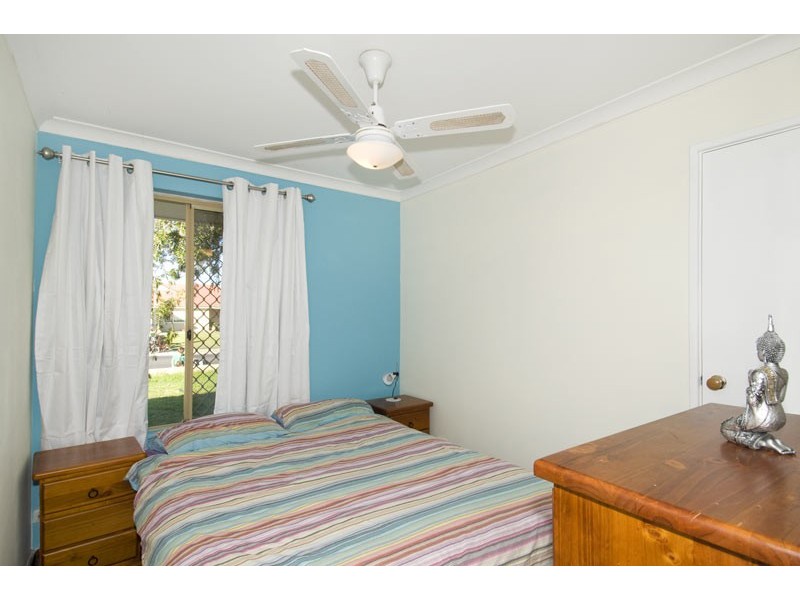 24 Casuarina Drive, Halls Head WA 6210
