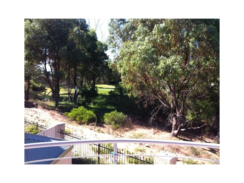 177C Oakmont Avenue, Meadow Springs WA 6210