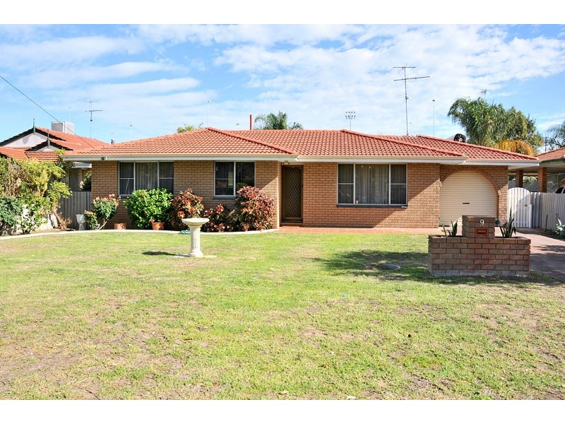 9 Hennessy Place, Mandurah WA 6210
