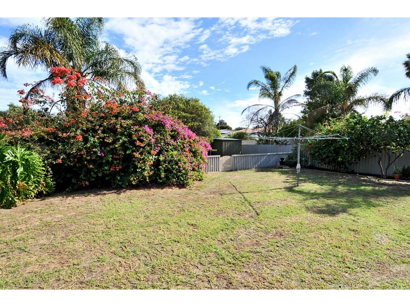 9 Hennessy Place, Mandurah WA 6210