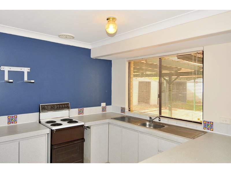 86 Steerforth Drive, Coodanup WA 6210